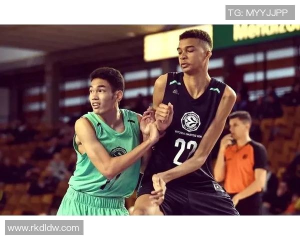 维克托文班亚马的崛起与未来篮球之路的无限可能性探讨 维克托文班亚马的崛起与未来篮球之路的无限可能性探讨