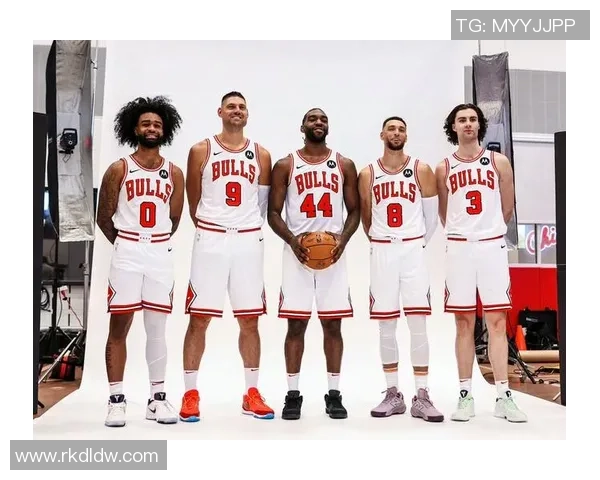 雷霆与公牛12月对决精彩回顾及赛季前景分析